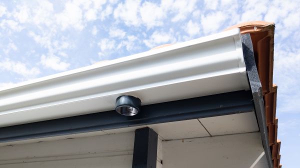 Seamless Gutters Installation in Show Low